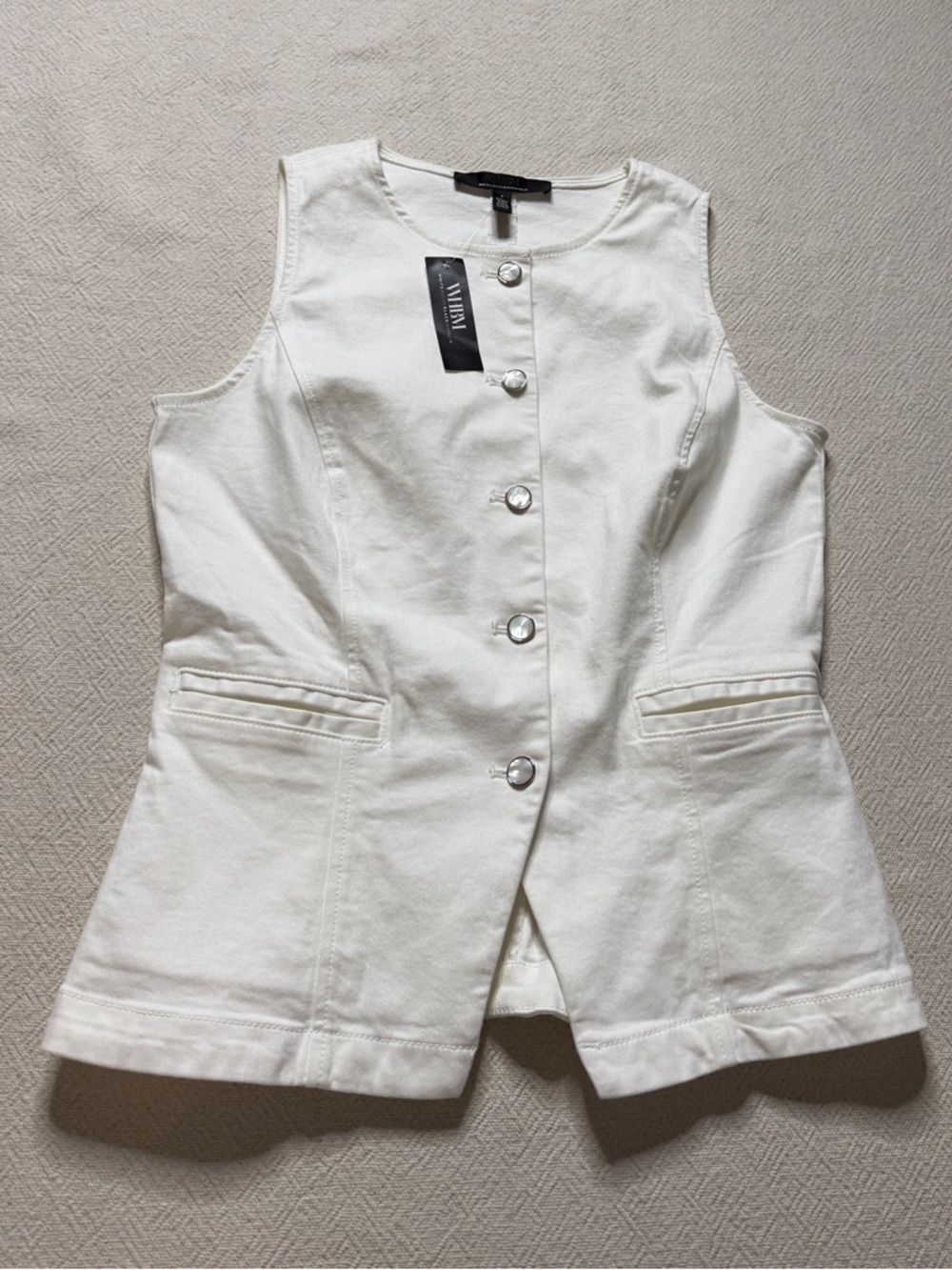 NEW WHBM White Denim Stretch Button Front Vest Top 8 Summer Minimalist Neutral - Picture 2 of 9